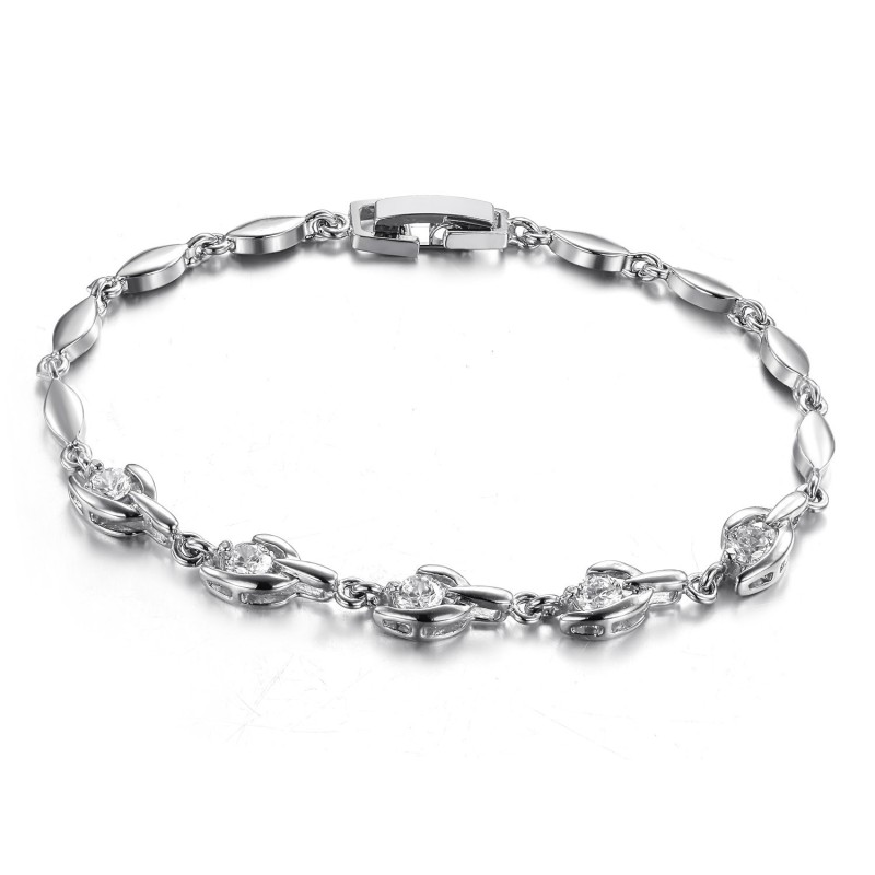 Einfach Zu Verwendendes Damenarmband Aus Platiniertem Titan Einfach Zu Verwendendes Damenarmband Aus Platiniertem Titan