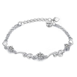 Hochwertiges Weibliches Lila Platiniertes Titanarmband Mit Diamant