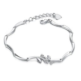 Zuverlässiges Qualitäts-Titanarmband Mit Platinbeschichtung Für Damen Mit Strass