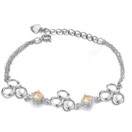 Große Auswahl An Damen-Armbändern Aus Farbechtem Platiniertem Titan