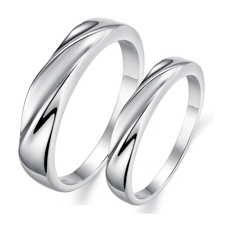 Hochwertiger, Prägnanter Titanring Mit Platinbeschichtung Für Liebhaber Hochwertiger, Prägnanter Titanring Mit Platinbeschichtung Für Liebhaber