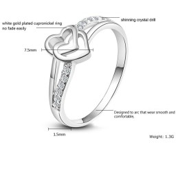 Ausgezeichnete Qualität Weiblicher Sweetheart Platinierter Titanring