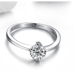 Qualität Und Quantität Gesichert Weibliche Platin Plating Titan Ring Mit Strass