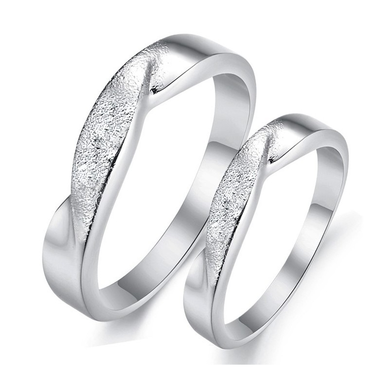 Um Eine Lange Geschichte Zu Haben: ierter Titanring Für Liebhaber