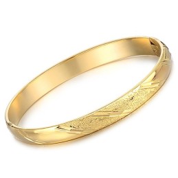 Qualität Und Quantität Garantiert: Damen-Peeling-Armreif Mit 18 Karat Goldbeschichtung