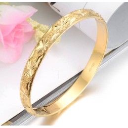 Hochwertiger, Eleganter Armreif Für Damen, 18 Karat Vergoldet