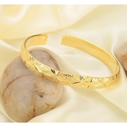 Hochwertiger Damen-Armreif Mit 18 Karat Goldbeschichtung