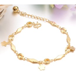 Große Auswahl An Damen-Armbändern, 18 Karat Vergoldet, Mit Glocke