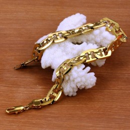 Hochwertiges Damenarmband Mit 18 Karat Goldbeschichtung