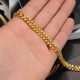 Große Auswahl An Damen-Armbändern Mit 18 Karat Vergoldung