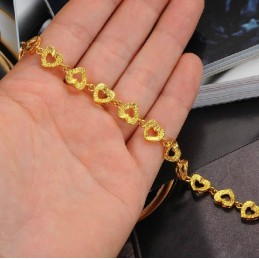 Weltweit Bekanntes, 18 Karat Vergoldetes Armband Für Damen