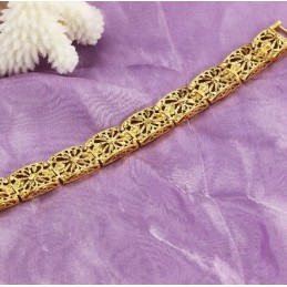Qualität Und Quantität Gesichert Weibliches Hohles 18K Vergoldetes Armband