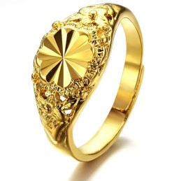 Qualität Und Quantität Garantiert: Klassischer Damenring Mit 18 Karat Goldbeschichtung