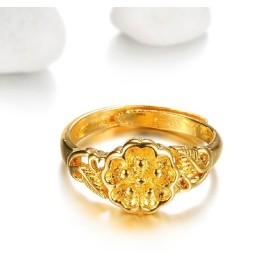 Hochwertiger Weiblicher Ring Mit Blumenmuster, 18 Karat Vergoldet