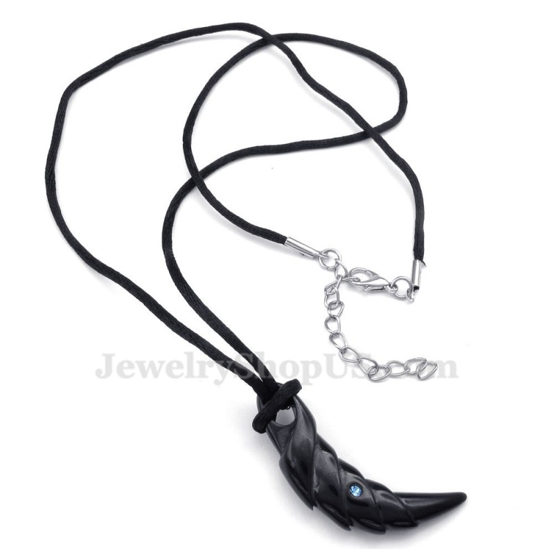 Halskette Mit Talon-Anhänger Aus Schwarzem Titan (Kostenlose Kette) Halskette Mit Talon-Anhänger Aus Schwarzem Titan (Kostenlose Kette)