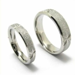 Gebürsteter 4-Mm-Titan-Bandring