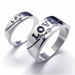 Love Diamantbesetzter 5-Mm-Court-Bandring Aus Titan Mit Intarsien