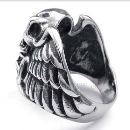 Titan-Totenkopfflügelring Mit Rotem Zirkon