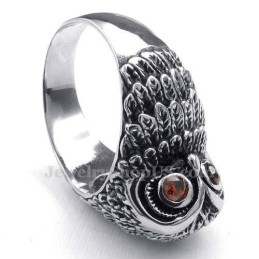 Titan-Eulenring Mit Roten Zirkonaugen