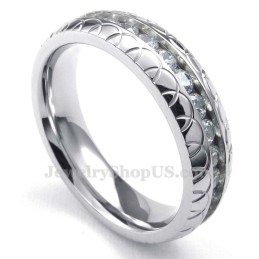 Runder Titanring Mit Weißem Zirkon