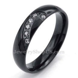 Schwarzer Titan-Herzring Mit Weißem Zirkon