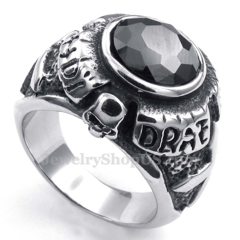 Titanring Mit Schwarzem Zirkon Titanring Mit Schwarzem Zirkon