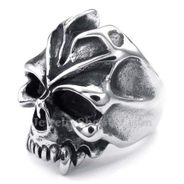 Totenkopfring Aus Titan