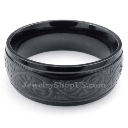 Schwarzer Titanring Mit Rundem Korrosionsmuster