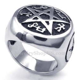 Titanring Mit Fünfzackigem Stern