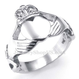 Titanring Mit Herzanhänger Und Umarmungen