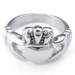 Titanring Mit Herzanhänger Und Umarmungen