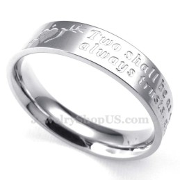 Titanring „Ein Pfeil Durch Das Herz“ (Herren)