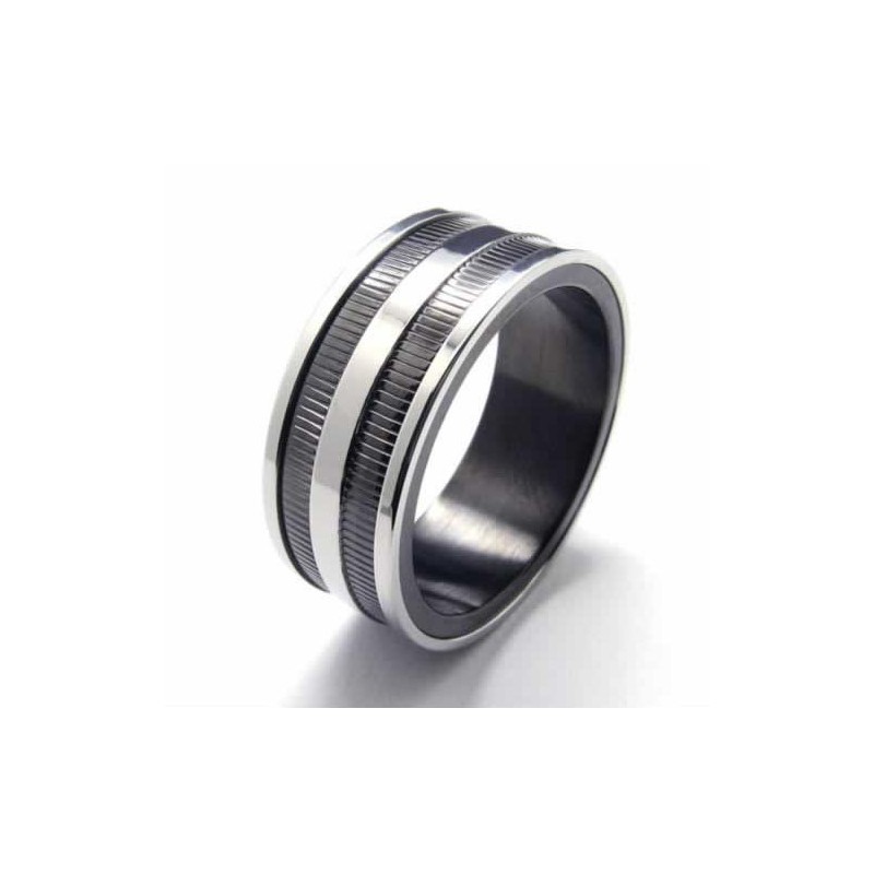 Zwei Geriffelter 8-Mm-Ring Aus Schwarzem Titan Zwei Geriffelter 8-Mm-Ring Aus Schwarzem Titan