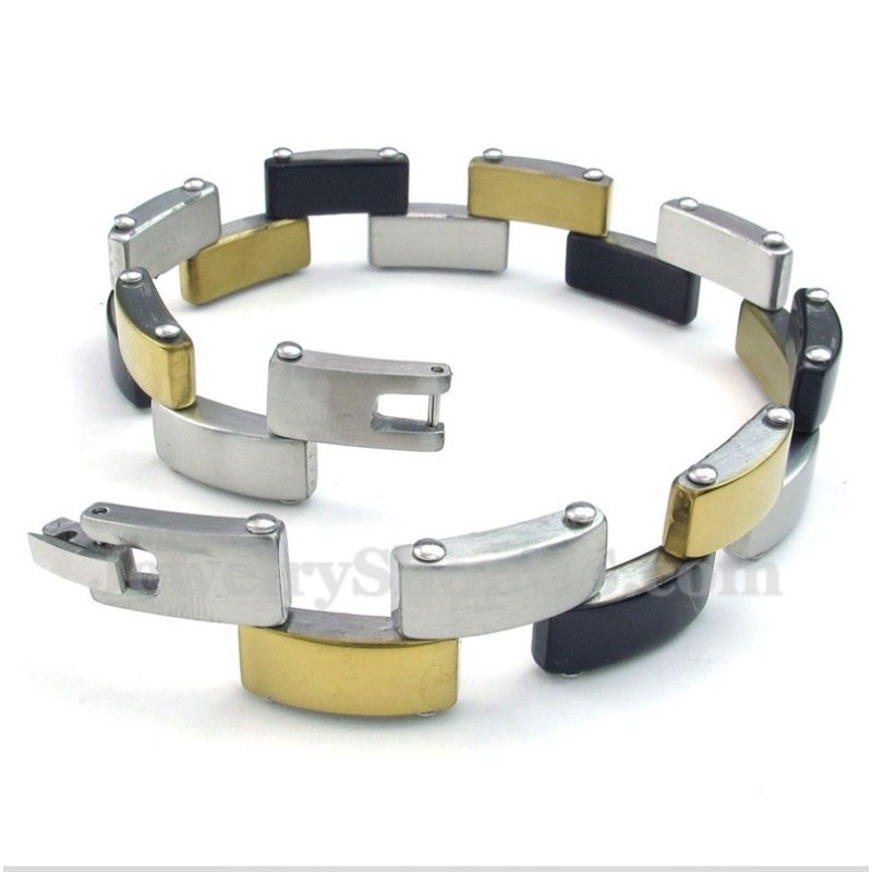 Herrenarmband Aus Titan Und Gold In Schwarz Herrenarmband Aus Titan Und Gold In Schwarz