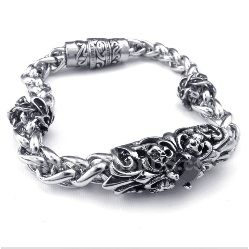 Herrenarmband Aus Titanguss Mit Schwarzen Diamanten Herrenarmband Aus Titanguss Mit Schwarzen Diamanten