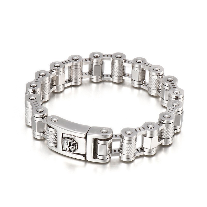 Cooles Totenkopf-Fahrradketten-Titanarmband Für Männer Cooles Totenkopf-Fahrradketten-Titanarmband Für Männer