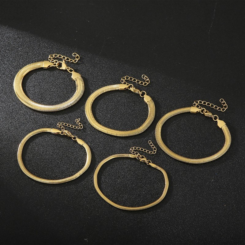 Modische Schlangenknochenkette Aus Titan Für Herren Und Damen Modische Schlangenknochenkette Aus Titan Für Herren Und Damen