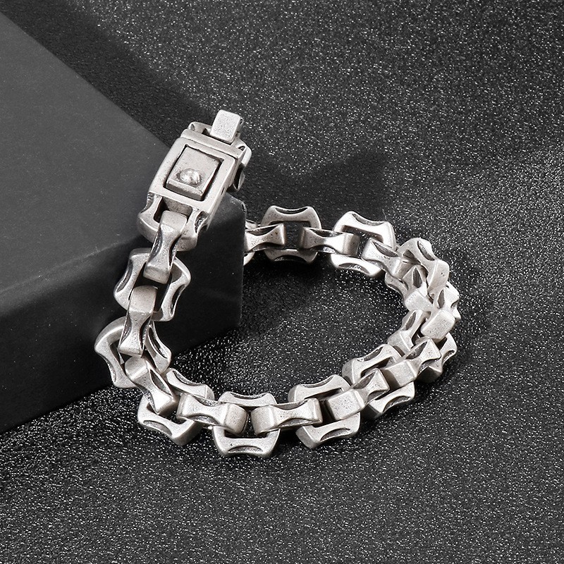 Beliebte Retro Herren Titan Armbänder Mit Zubehör Beliebte Retro Herren Titan Armbänder Mit Zubehör