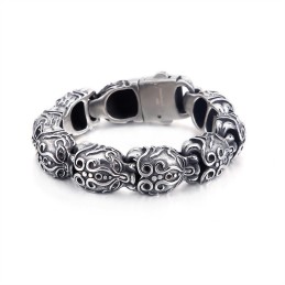Titanarmband Mit Totenkopf Und Gekreuzten Knochen