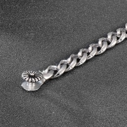 Beliebtes Titanarmband Im Schicken Stil Mit Schneckenschnalle Für Männer