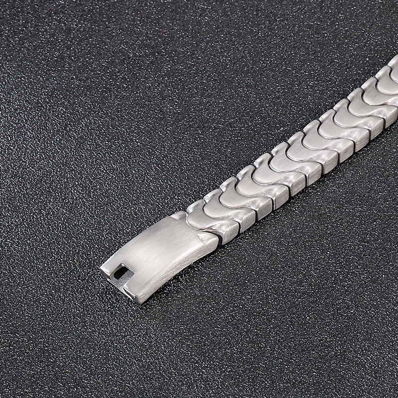 Mode Titan Herren Armband Sand Oberfläche Armband Mode Titan Herren Armband Sand Oberfläche Armband