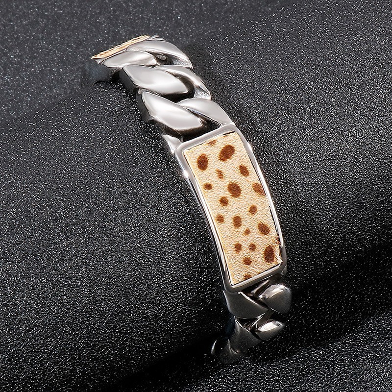 Tide Herrenmode Handschmuck Blume Leopardenmuster Knopf Titan Armband Tide Herrenmode Handschmuck Blume Leopardenmuster Knopf Titan Armband
