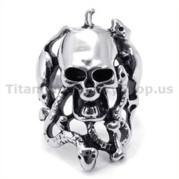 Titanring Mit Schlangenschädel