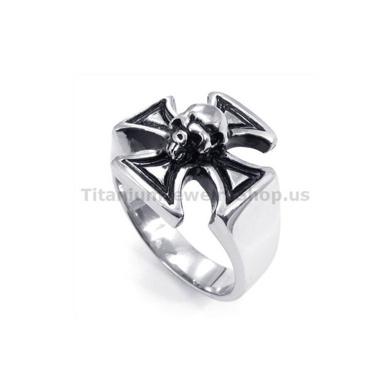 Titanring Mit Kreuzschädel Titanring Mit Kreuzschädel