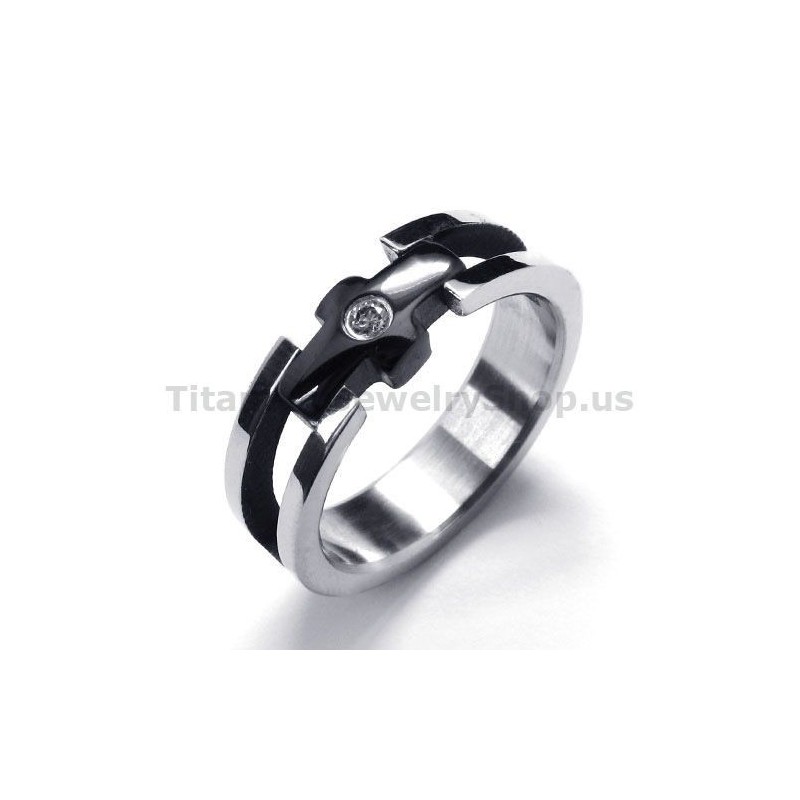 Kreuz-Titanring Mit Diamant Kreuz-Titanring Mit Diamant