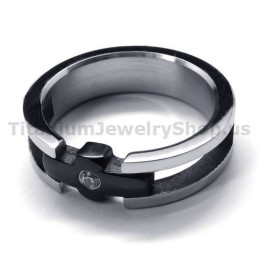 Kreuz-Titanring Mit Diamant