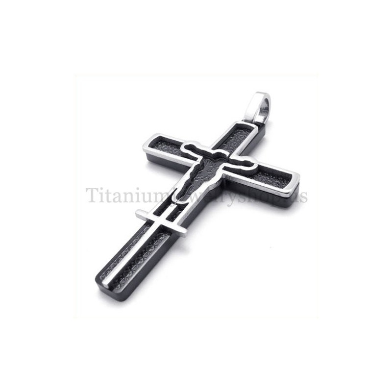 Schwarzer Titan-Kreuzanhänger Mit Geschnitztem Jesus-Muster Schwarzer Titan-Kreuzanhänger Mit Geschnitztem Jesus-Muster