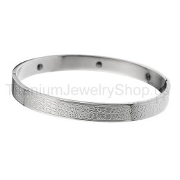 Titan-Liebhaberarmbänder