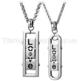 Drehbare "Love" Titan-Liebhaberanhänger
