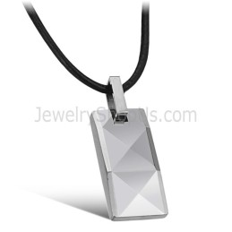 Wolfram-Silber-Anhänger Mit Kompliziertem, Facettenreichem Design C630
